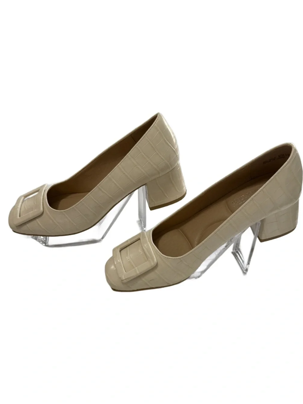 CL bu Chinese Laundry Cream Bog Ben Block Heel. 6M
